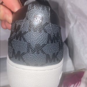 Michael kors Women’s black sneakers, Size 9